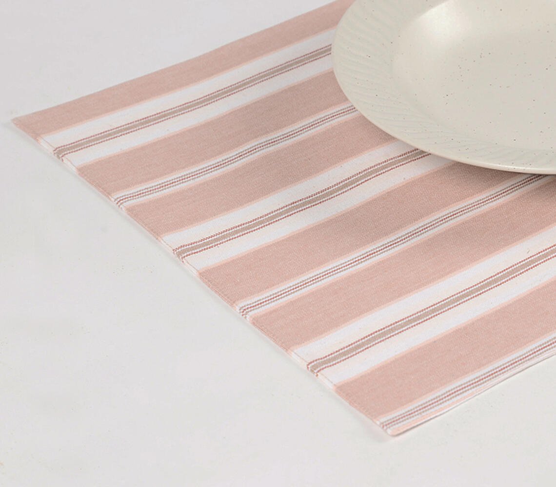 Handgetouwen gestreepte katoenen placemats (set van 4)