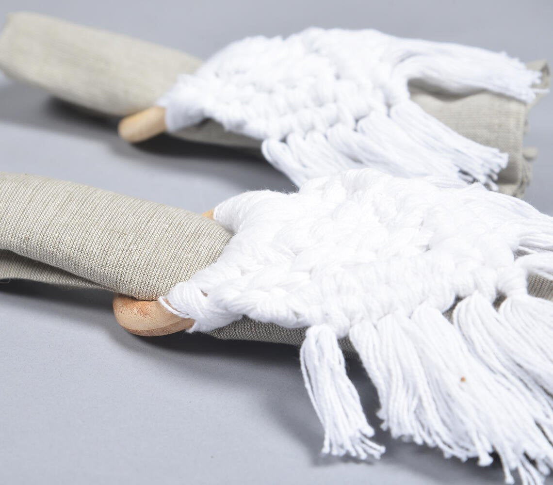 Macrame Napkin rings with Frayed Tassels (set of 4)