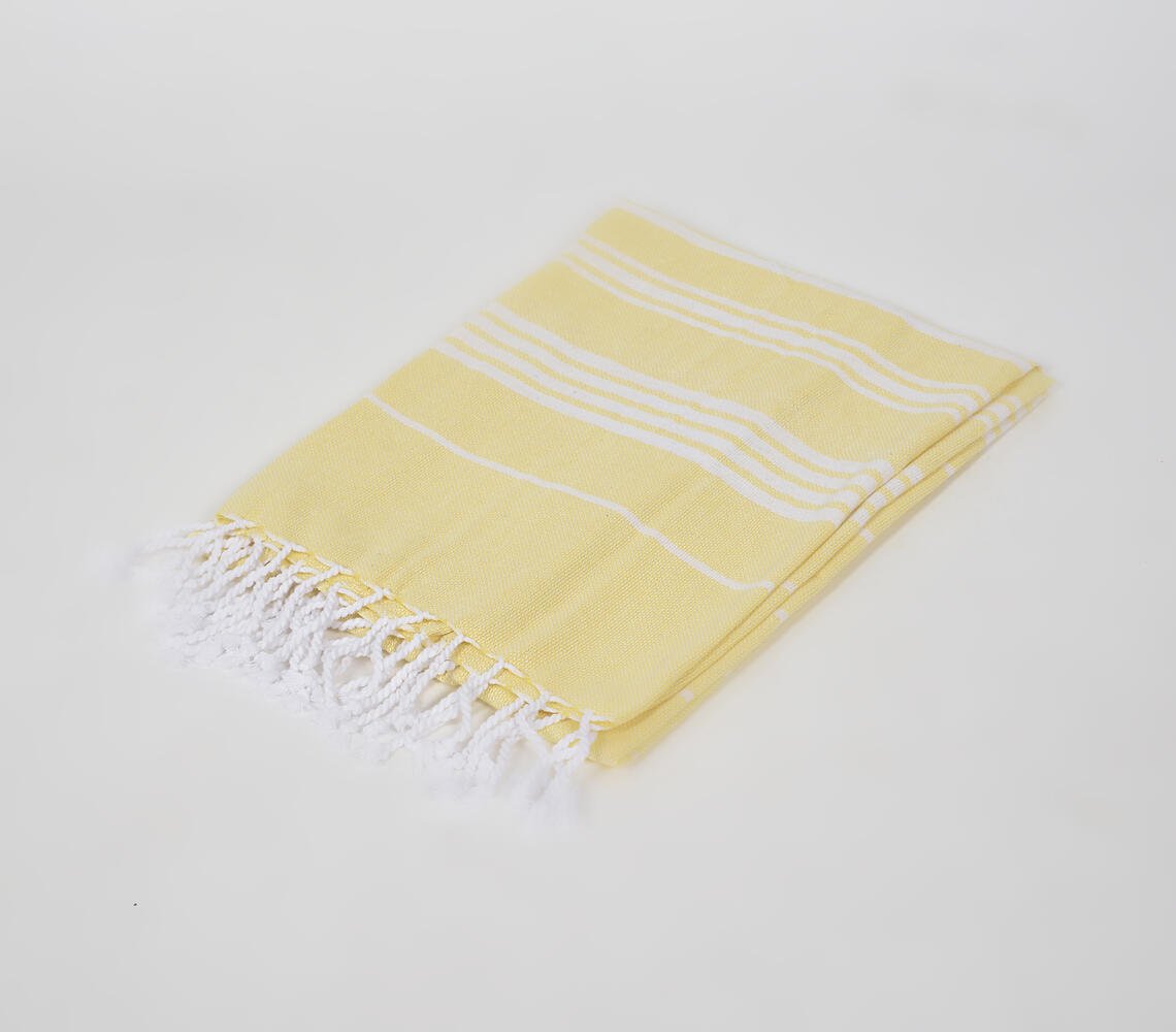 Gestreepte citroengele Hammam Fouta strandlaken met franjes