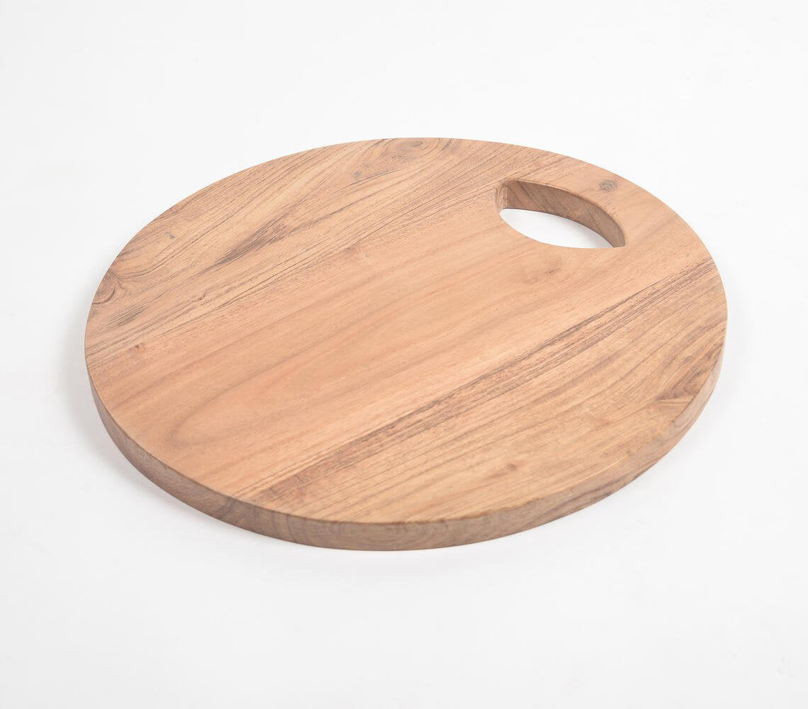 Sleek Round Natural Wooden Cutting Board