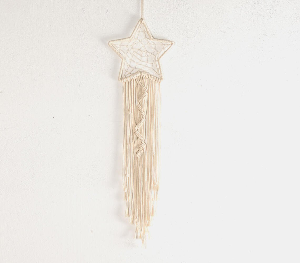 Macrame gefranjerde ster wanddecoratie met parels