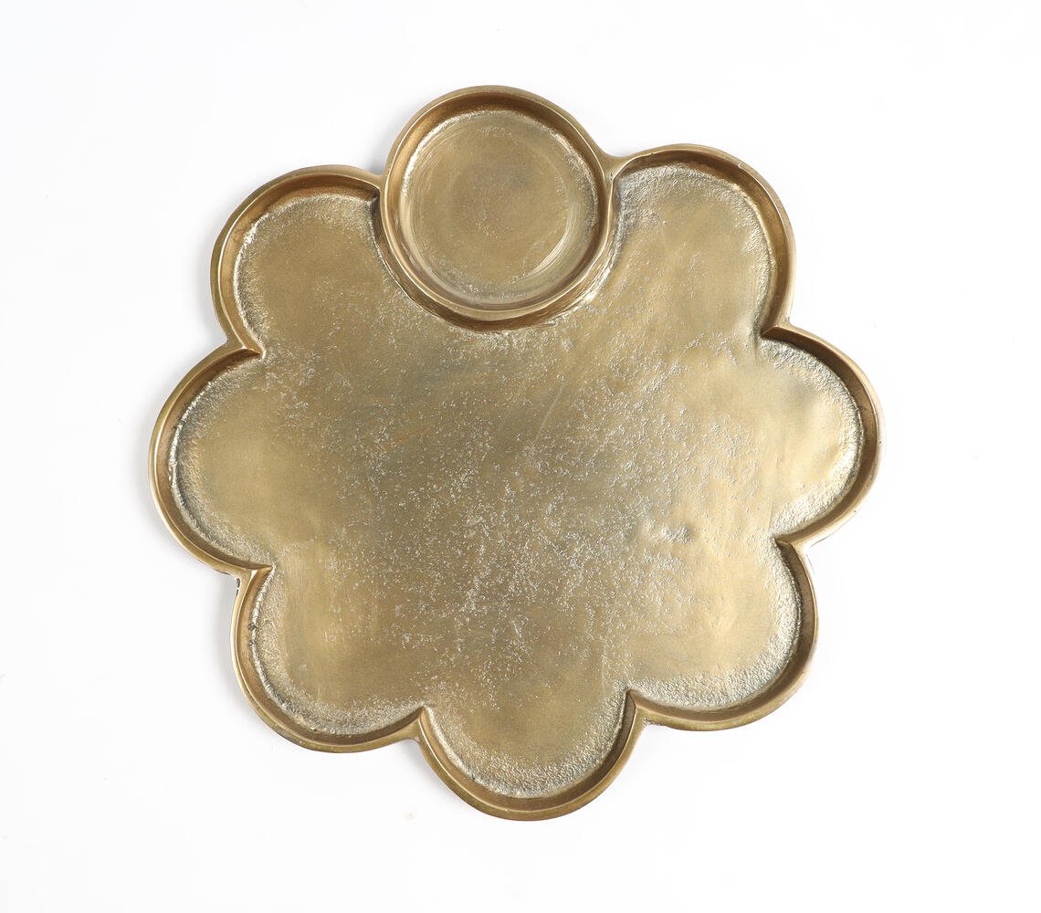 Sand Cast Gold-Toned Aluminium Flower Tray