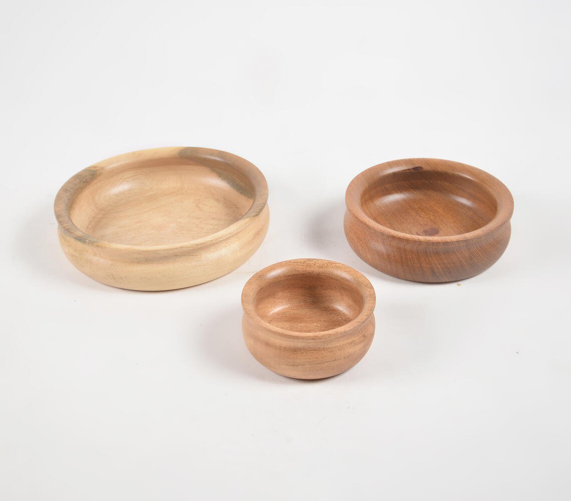 Turned acacia Wood Nesting Snack Serving Bowls (set of 3)